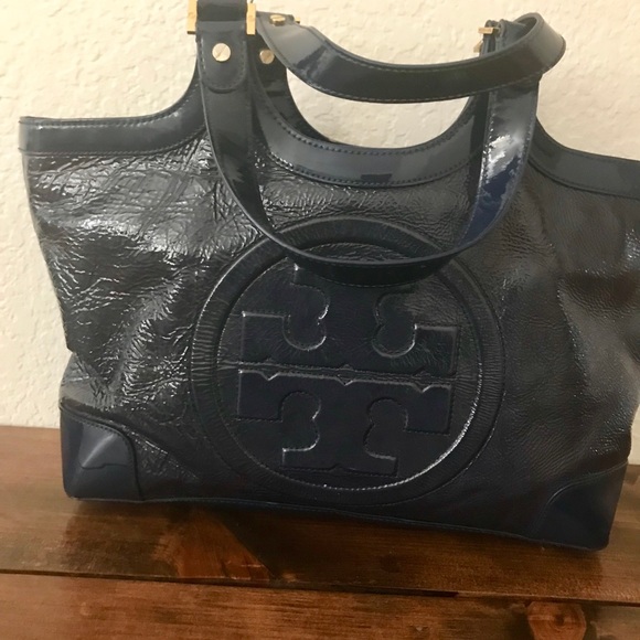 SOLD Authentic patent leather Tory Burch tote - Picture 2 of 5
